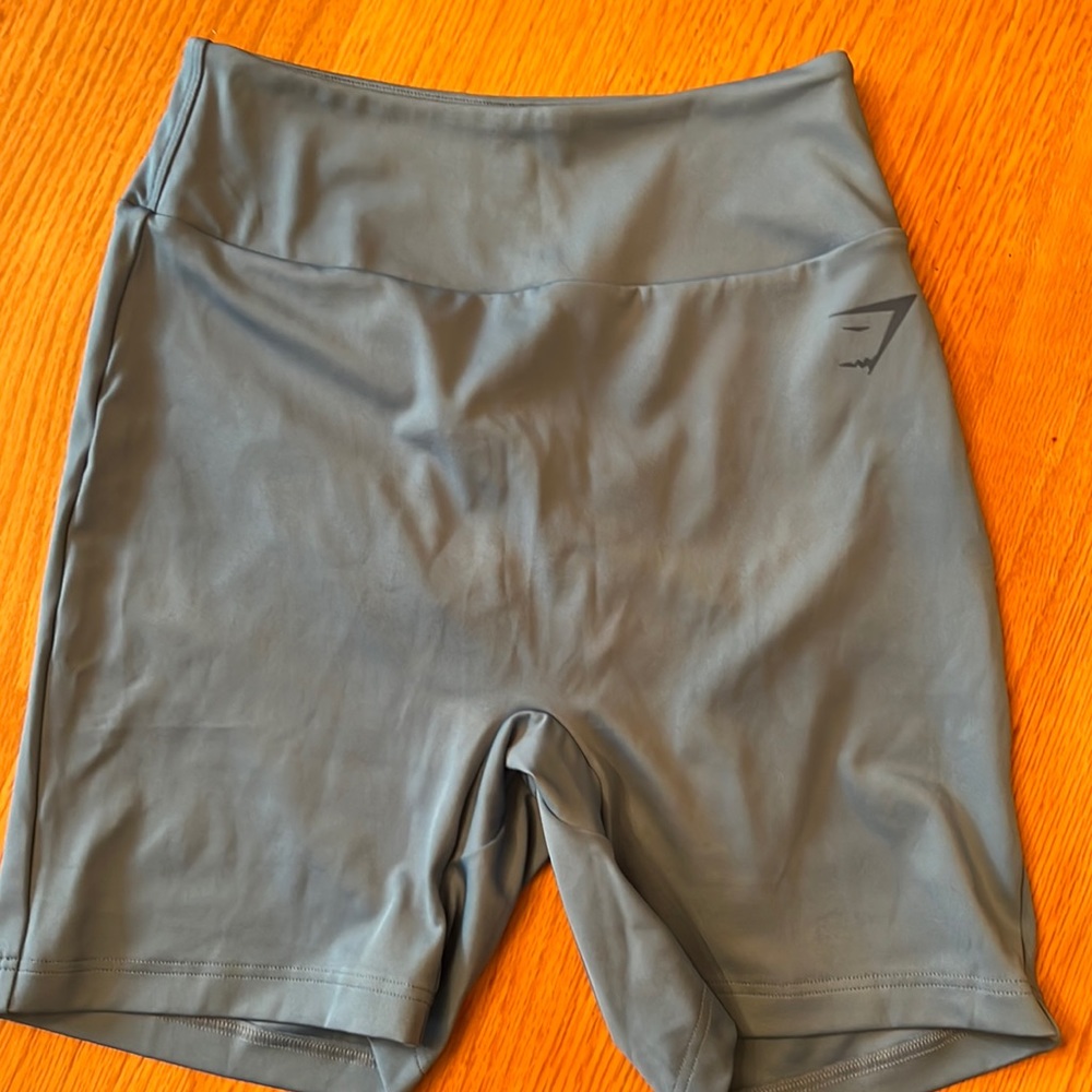 NWOT Gymshark biker shorts